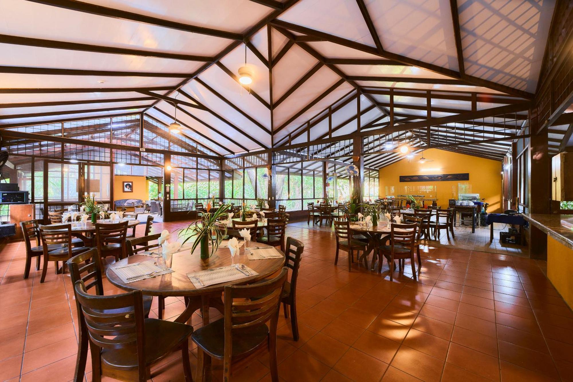 Evergreen Lodge Tortuguero Exterior photo